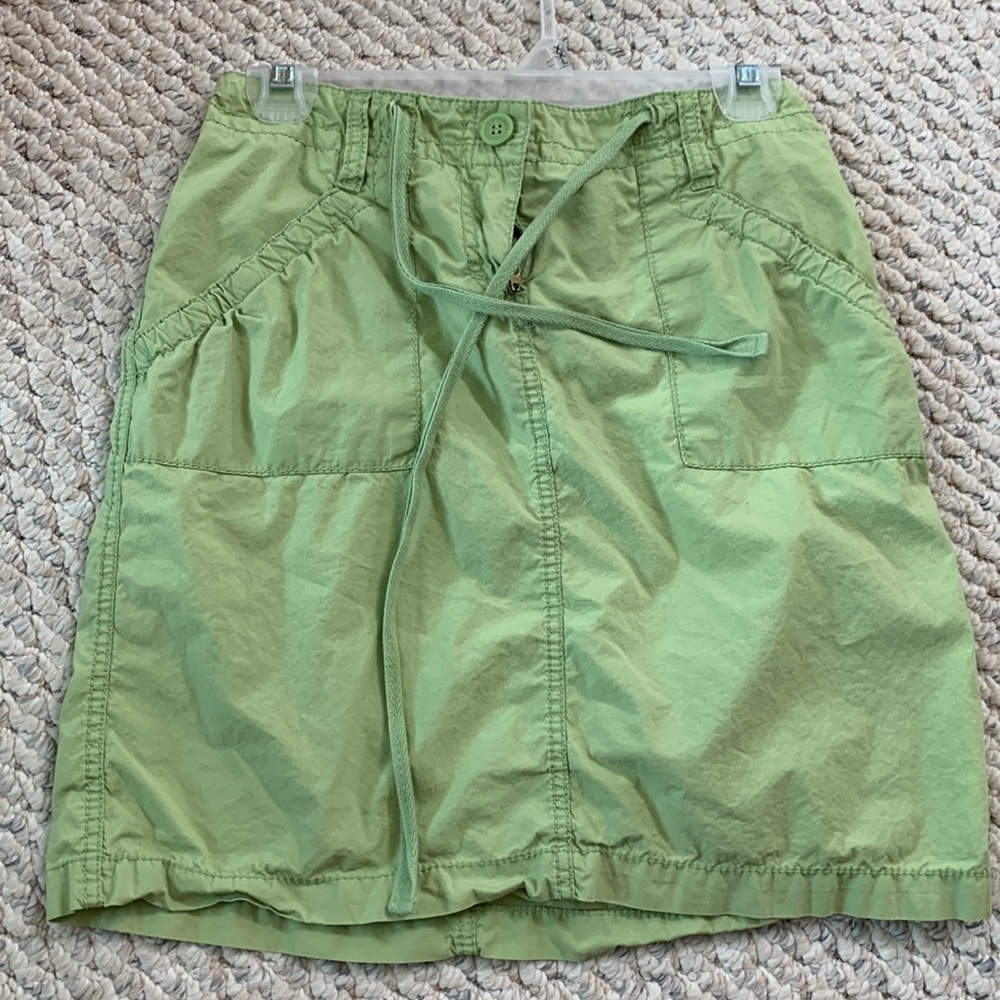 Zipper skirt